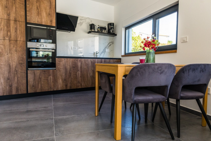 Olive Tree Mansion, Luxury Apartments Vir