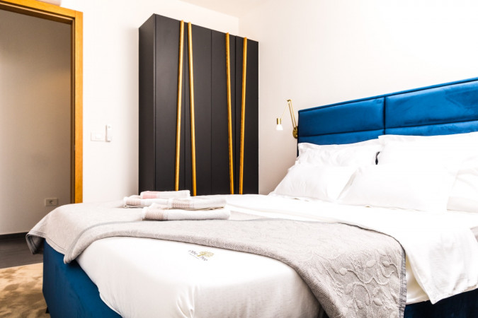 Olive Tree Mansion, Luxury Apartments Vir